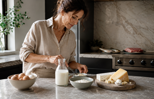 Alimentos com vitamina B12: principais fontes e cuidados em dietas vegetarianas